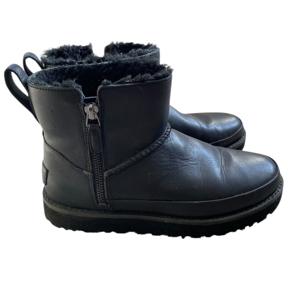 UGG Classic Zip Mini Black Leather Fleece-Lined Winter Boots 6